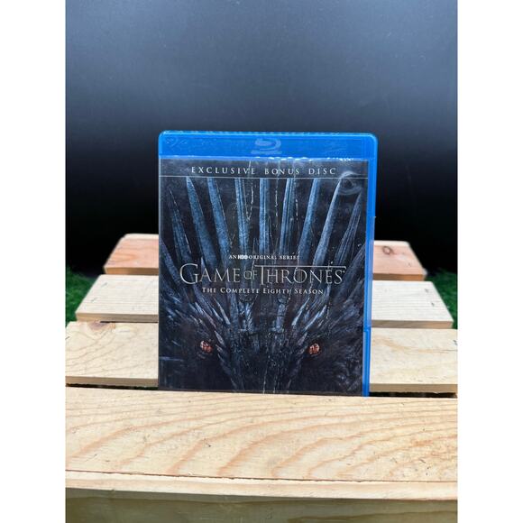 Game of Thrones: Season 8 Blu-ray – Exclusive Bonus Disc - Picture 1 of 4